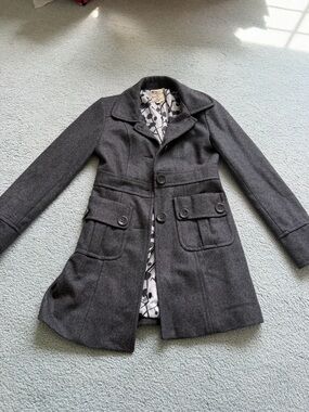 Tulle Women's Charcoal Gray Peacoat with Printed Lining